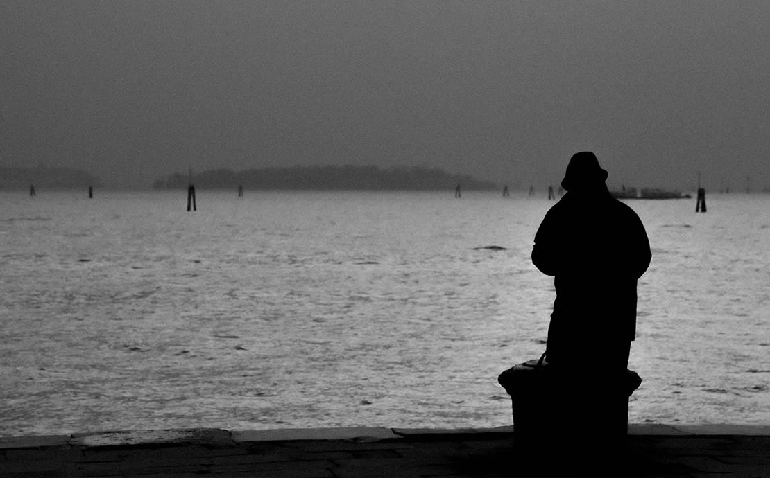 Still 1 — La ragazza d’argento